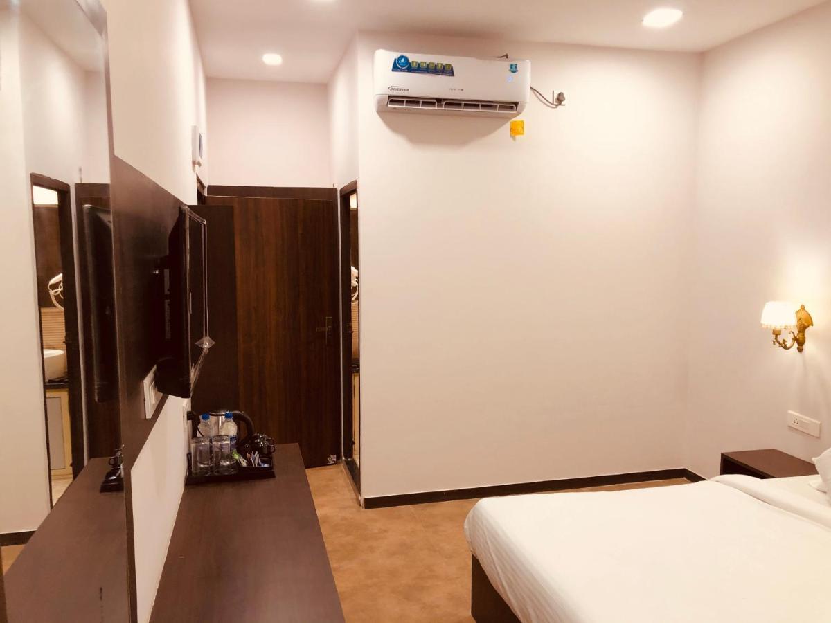 Aurum Resorts Morjim Ashvem Beach المظهر الخارجي الصورة